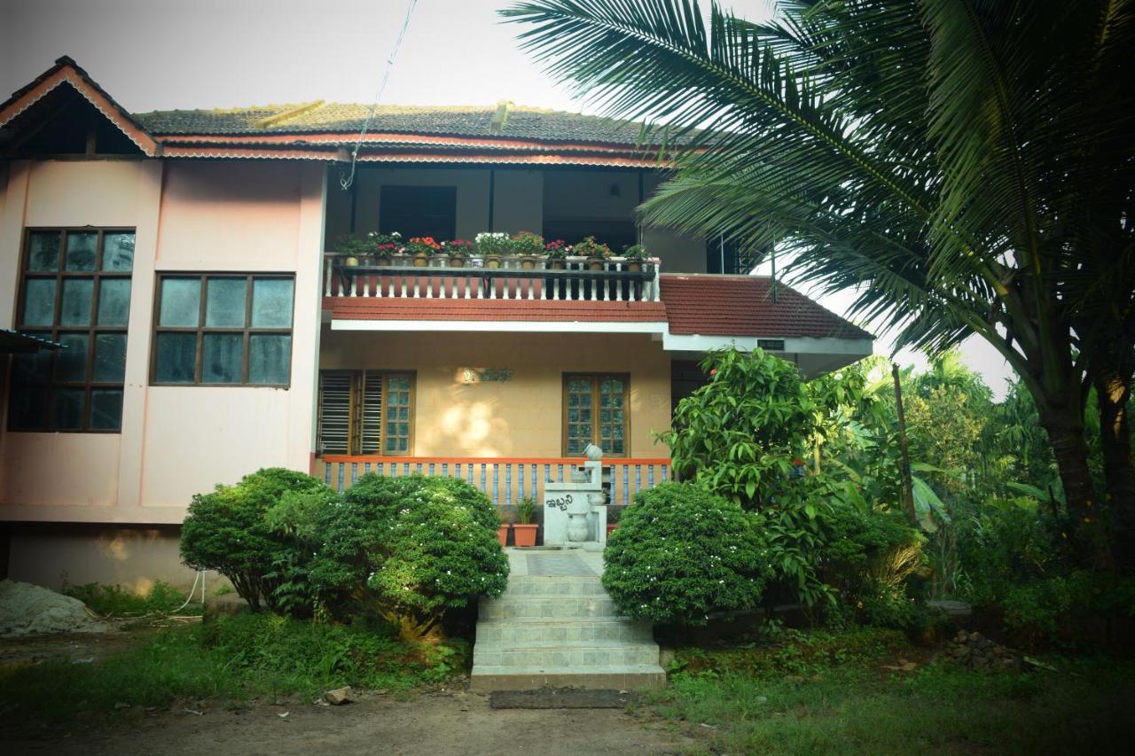 Ibbani Homestay, Siddapur Ngoại thất bức ảnh